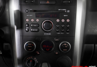 Подержанный автомобиль Suzuki Grand Vitara 2008 года (13 фото)