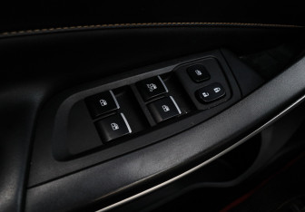 Подержанный автомобиль Москвич 3 2022 года (19 фото)