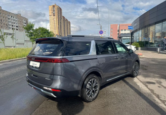 Новый Kia Carnival 2025 (4 фото)