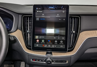 Новый Volvo XC60 2025 (11 фото)