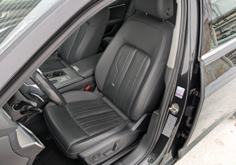 Подержанный автомобиль Audi A6 Sedan 2019 года (19 фото)