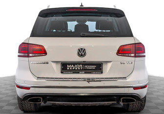 Подержанный автомобиль Volkswagen Touareg 2018 года (6 фото)