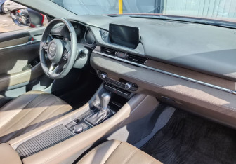 Подержанный автомобиль Mazda 6 Sedan 2023 года (12 фото)