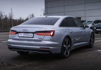 Подержанный автомобиль Audi A6 Sedan 2019 года (6 фото)
