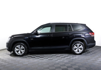 Подержанный автомобиль Volkswagen Teramont 2018 года (6 фото)