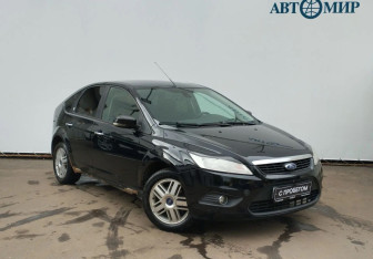 Подержанный автомобиль Ford Focus Hatchback 2009 года (3 фото)