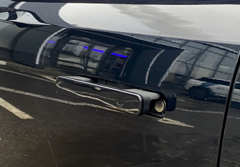 Подержанный автомобиль Changan UNI-K 2023 года (20 фото)