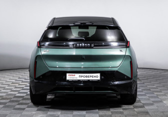 Подержанный автомобиль Zeekr X 2023 года (6 фото)
