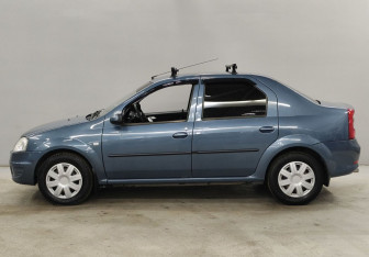 Подержанный автомобиль Renault Logan Sedan 2014 года (8 фото)