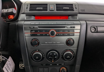 Подержанный автомобиль Mazda 3 MPS 2007 года (17 фото)