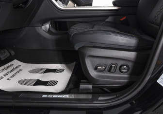 Подержанный автомобиль Exeed TXL 2023 года (18 фото)