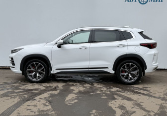 Подержанный автомобиль Exeed LX 2022 года (8 фото)