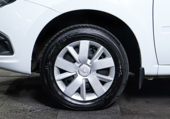 Подержанный автомобиль LADA (ВАЗ) Granta Sedan 2023 года (9 фото)