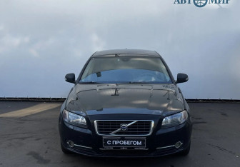 Подержанный автомобиль Volvo S80 2007 года (2 фото)