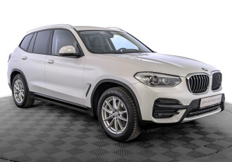 Подержанный автомобиль BMW X3 2021 года (3 фото)
