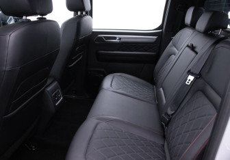 Подержанный автомобиль JAC T9 2024 года (9 фото)