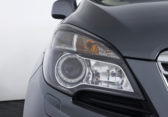 Подержанный автомобиль Opel Mokka 2014 года (21 фото)