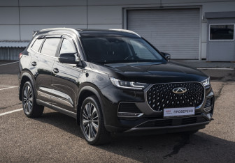 Подержанный автомобиль Chery Tiggo 8 Pro Max 2023 года (3 фото)