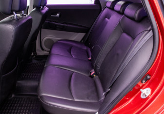 Подержанный автомобиль Kia Ceed Hatchback 2008 года (11 фото)