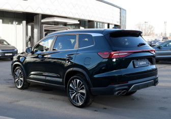 Подержанный автомобиль Chery Tiggo 8 Pro Max 2023 года (8 фото)