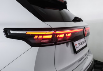 Подержанный автомобиль Volkswagen Tiguan 2024 года (22 фото)