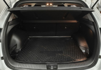 Подержанный автомобиль Hyundai Creta 2017 года (9 фото)