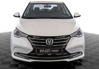 Подержанный автомобиль Changan Alsvin 2023 года (2 фото)