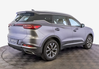 Подержанный автомобиль Chery Tiggo 7 Pro 2022 года (5 фото)