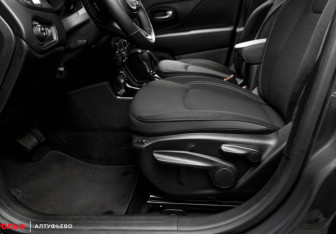 Новый Jeep Renegade 2025 (18 фото)