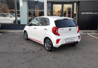 Подержанный автомобиль Kia Picanto 2017 года (7 фото)