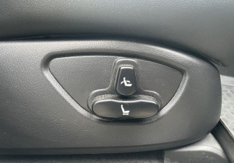 Подержанный автомобиль SsangYong Kyron 2012 года (17 фото)