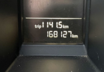 Подержанный автомобиль Skoda Yeti 2011 года (14 фото)