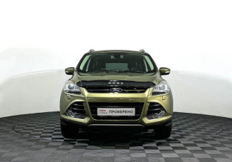 Подержанный автомобиль Ford Kuga 2013 года (2 фото)