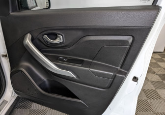 Подержанный автомобиль LADA (ВАЗ) XRAY 2019 года (24 фото)