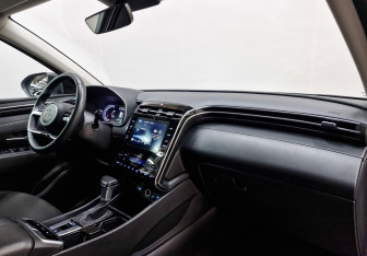 Подержанный автомобиль Hyundai Tucson 2021 года (12 фото)