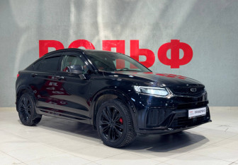 Подержанный автомобиль Geely Tugella 2022 года (3 фото)