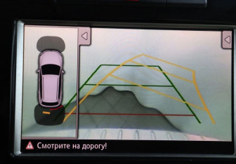 Подержанный автомобиль Volkswagen Touareg 2012 года (20 фото)