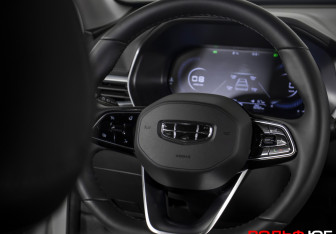 Подержанный автомобиль Geely Emgrand 2024 года (13 фото)