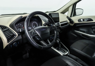 Подержанный автомобиль Ford EcoSport 2018 года (9 фото)