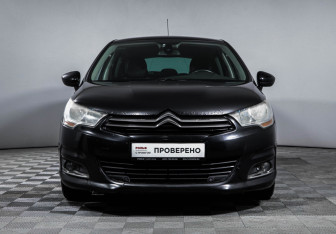 Подержанный автомобиль Citroen C4 Hatchback 2012 года (2 фото)