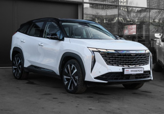 Подержанный автомобиль Geely Atlas 2024 года (3 фото)