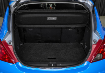 Подержанный автомобиль Opel Corsa 2007 года (6 фото)