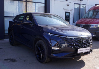 Подержанный автомобиль Omoda C5 2023 года (3 фото)