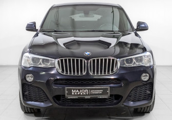 Подержанный автомобиль BMW X4 2018 года (2 фото)
