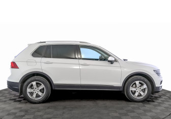 Подержанный автомобиль Volkswagen Tiguan 2018 года (4 фото)