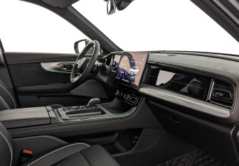 Новый GAC GS8 2025 (9 фото)