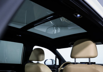 Подержанный автомобиль Geely Okavango 2023 года (16 фото)