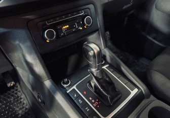 Подержанный автомобиль Volkswagen Amarok 2013 года (10 фото)