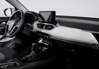 Подержанный автомобиль Chevrolet Captiva 2021 года (9 фото)