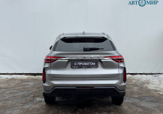 Подержанный автомобиль Haval F7 2023 года (7 фото)